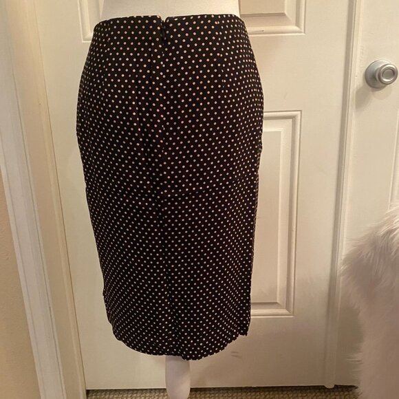 Ann Taylor Navy polka dotted pencil skirt with side flare - Picture 2 of 3